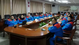 練本領(lǐng)、強(qiáng)素質(zhì)、爭(zhēng)第一