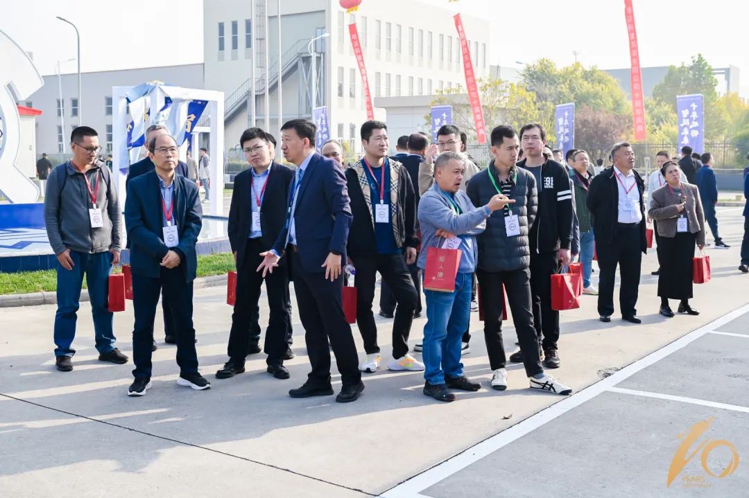 658客戶，1717設備，31萬小時！數百伙伴共鑒哈沃科技十年輝