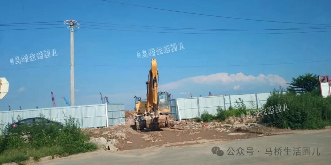 竣工交付倒計時！小米汽車二期工廠趕工封頂！